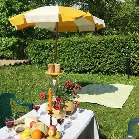 Lägenhet In Einer Hoehle Mit Whirlpool By Interhome