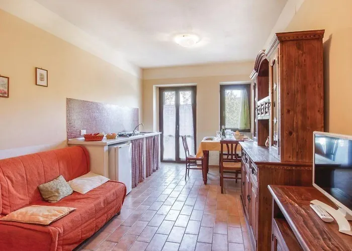 In Einer Hoehle Mit Whirlpool By Interhome * Apecchio