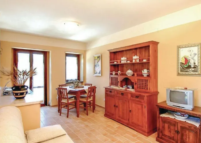 In Einer Hoehle Mit Whirlpool By Interhome Apartment *