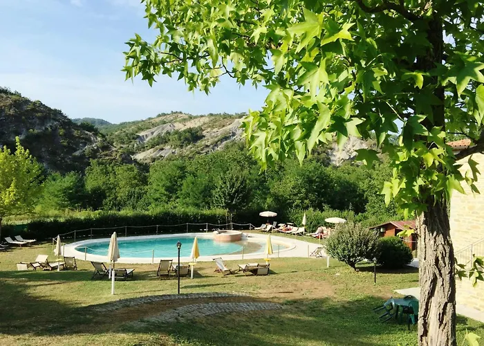 In Einer Hoehle Mit Whirlpool By Interhome * Apecchio