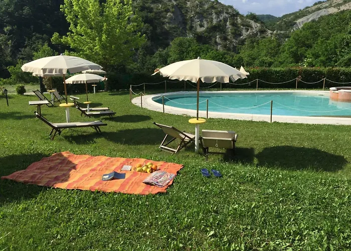 In Einer Hoehle Mit Whirlpool By Interhome Apartment Apecchio