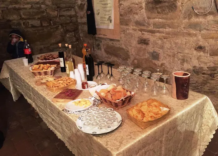 Apartment In Einer Hoehle Mit Whirlpool By Interhome